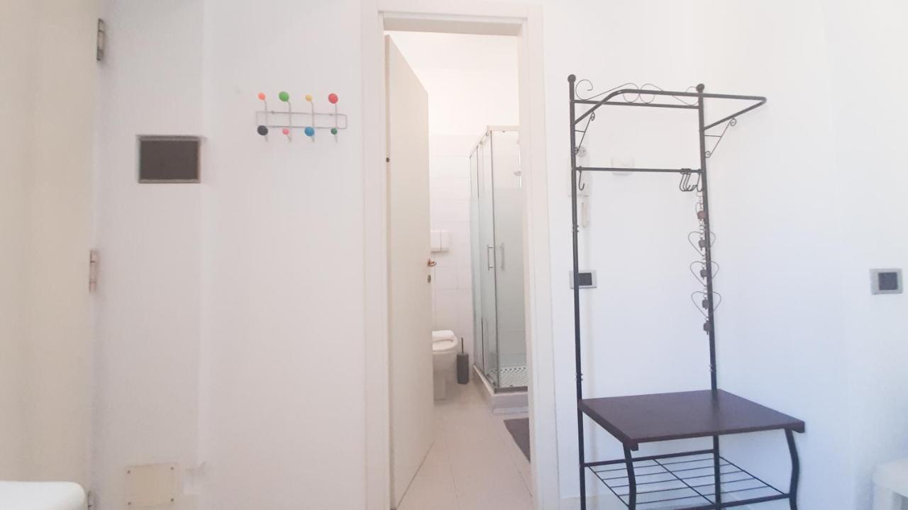 Joivy Light Isola Studio Milaan Buitenkant foto
